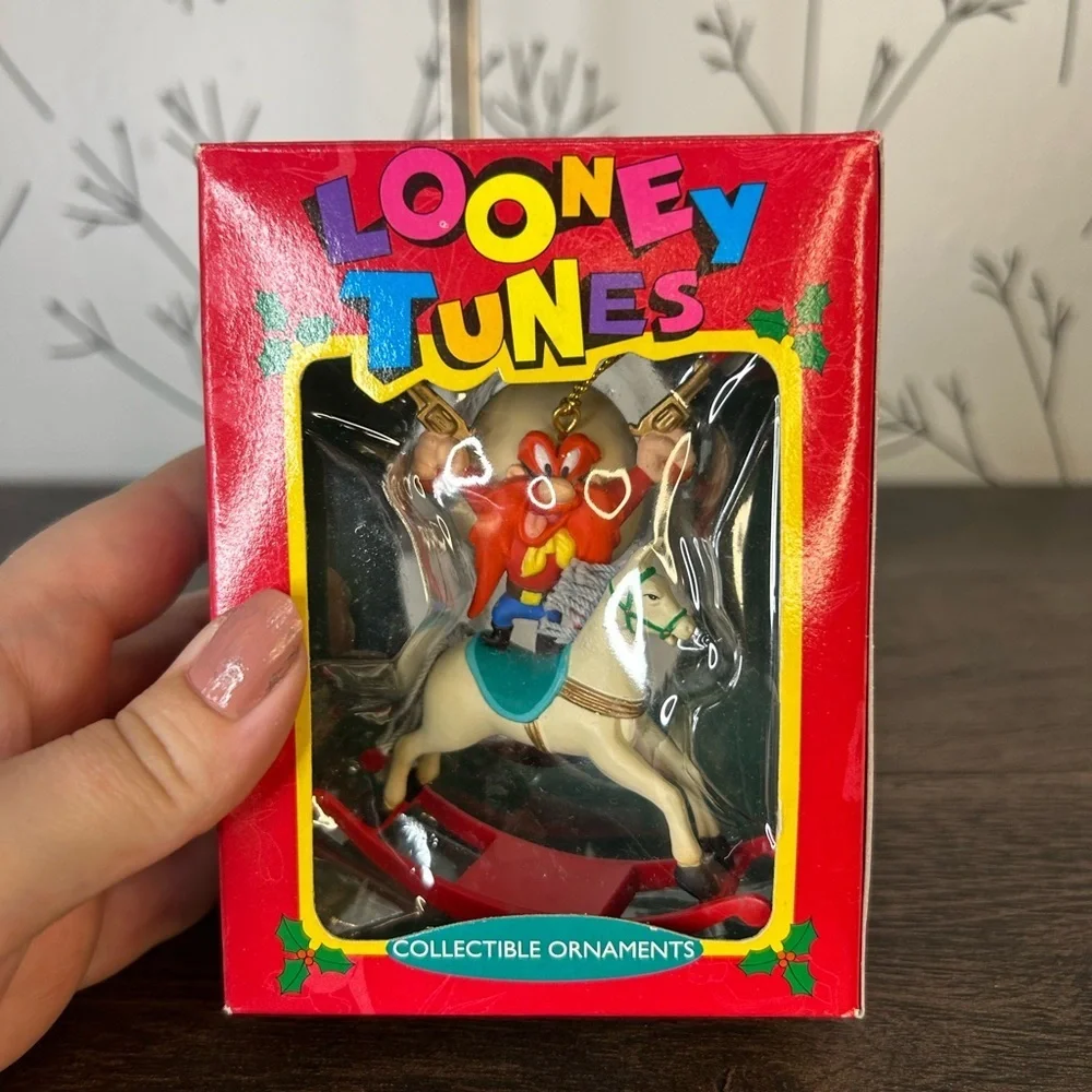 Warner Bros. adorable looney
